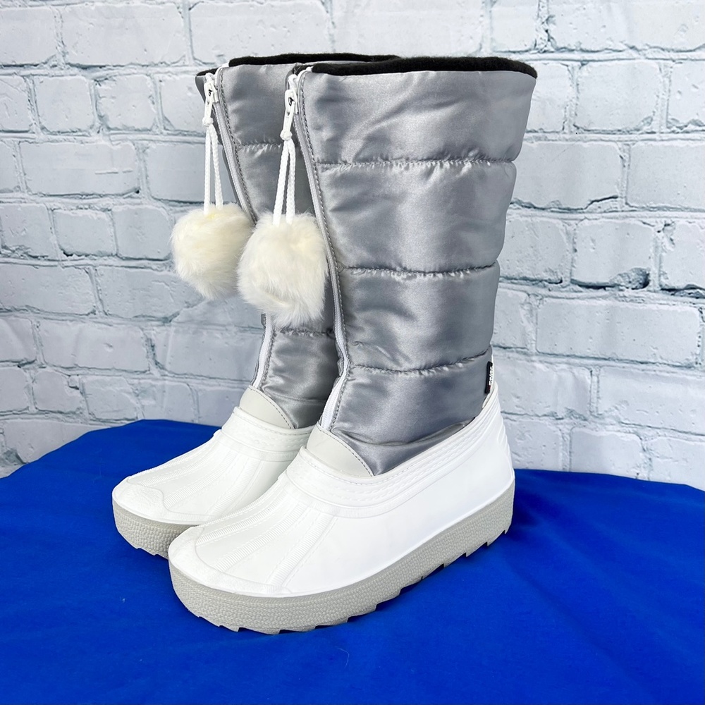 Pajar Women's Silver and White Winter Snow Boots